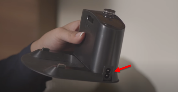 Is Your Roomba Charging? How Do You Know?